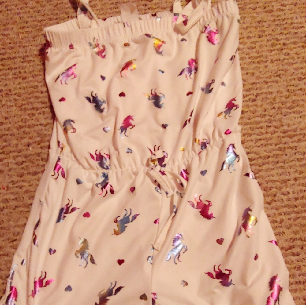 Unicorn romper size 14/16
